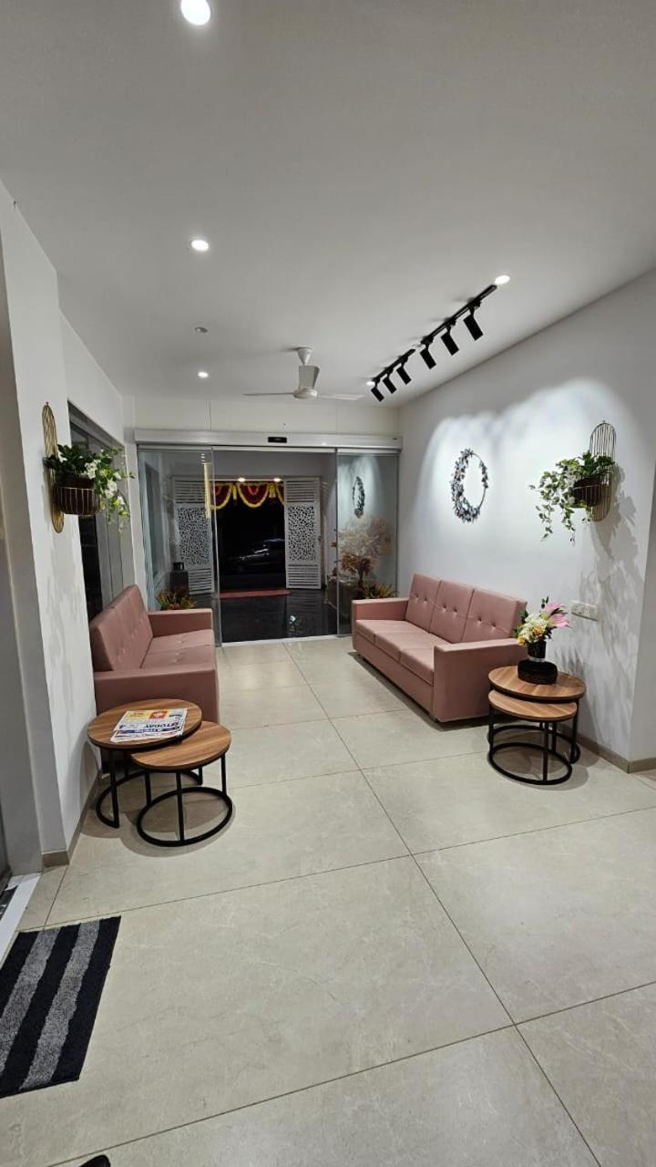 Hotel Veesons Executive Sholapur Exterior foto